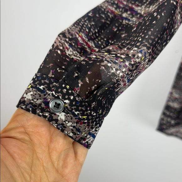 Cabi Crochet Print Black Brown and Cream Buttoned Sheer Paris Blouse Size Large - Picture 8 of 12